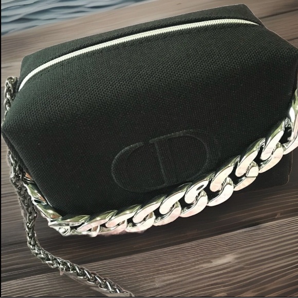 New dior - Picture 1 of 7
